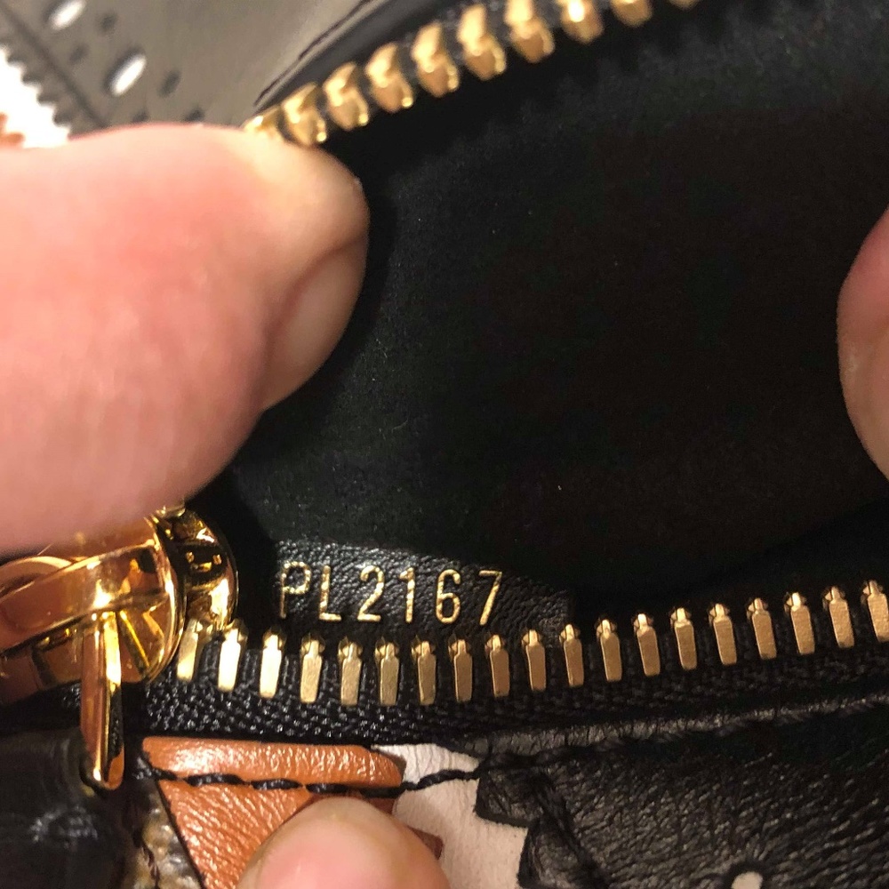 ❌SOLD❌ Louis Vuitton Pochette Metis MM - Picture 7 of 8